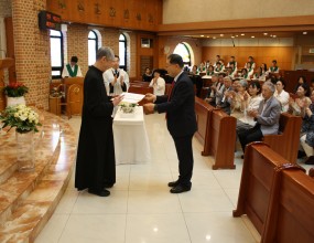 찬미예수님, 2026년 6월 28일 이승훈 바오로 주임신부님 영명축일 축하식 사진입니다.